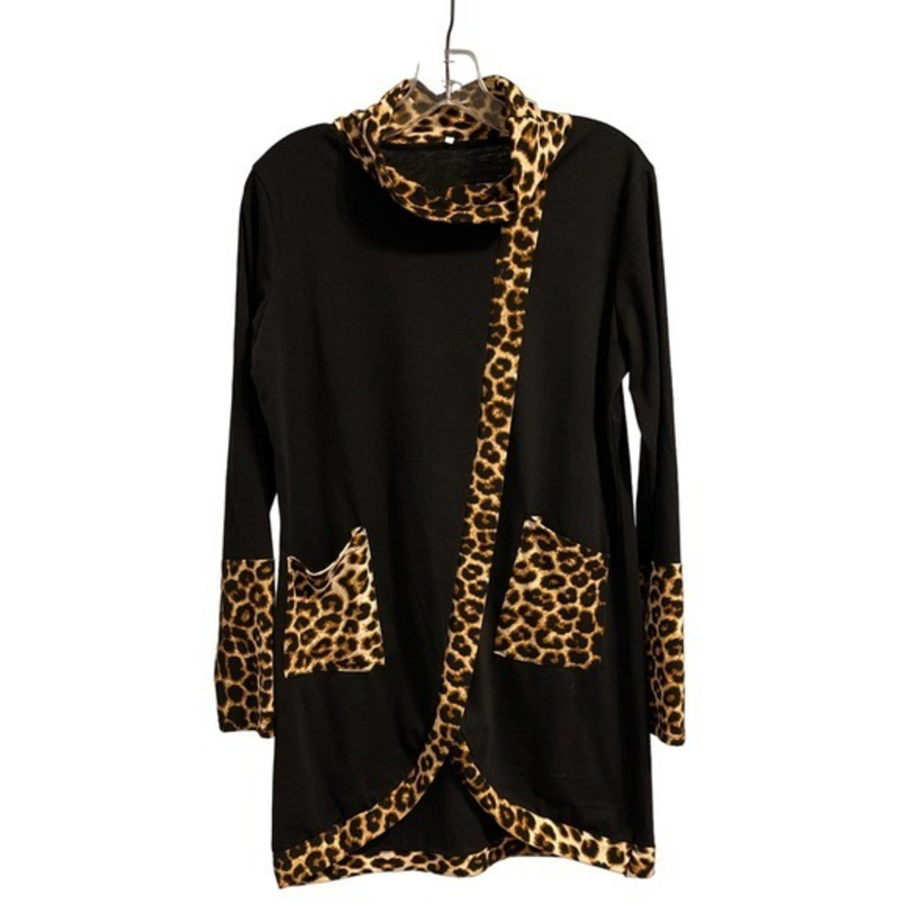 Linkay Black Leopard Print Trim‎ Tunic Top Long Sleeve Pockets Small